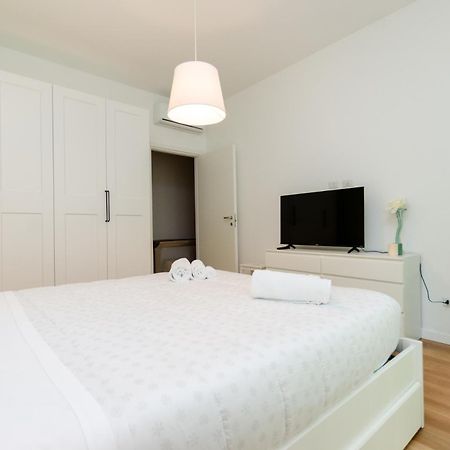 Vivimi Home Fiordalisi Stile & Comfort Vicino Metro Milán Exterior foto