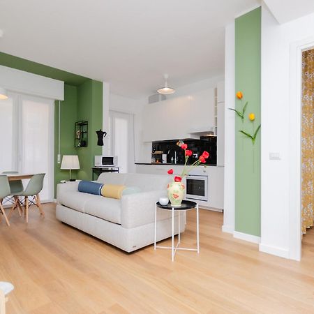Vivimi Home Fiordalisi Stile & Comfort Vicino Metro Milán Exterior foto