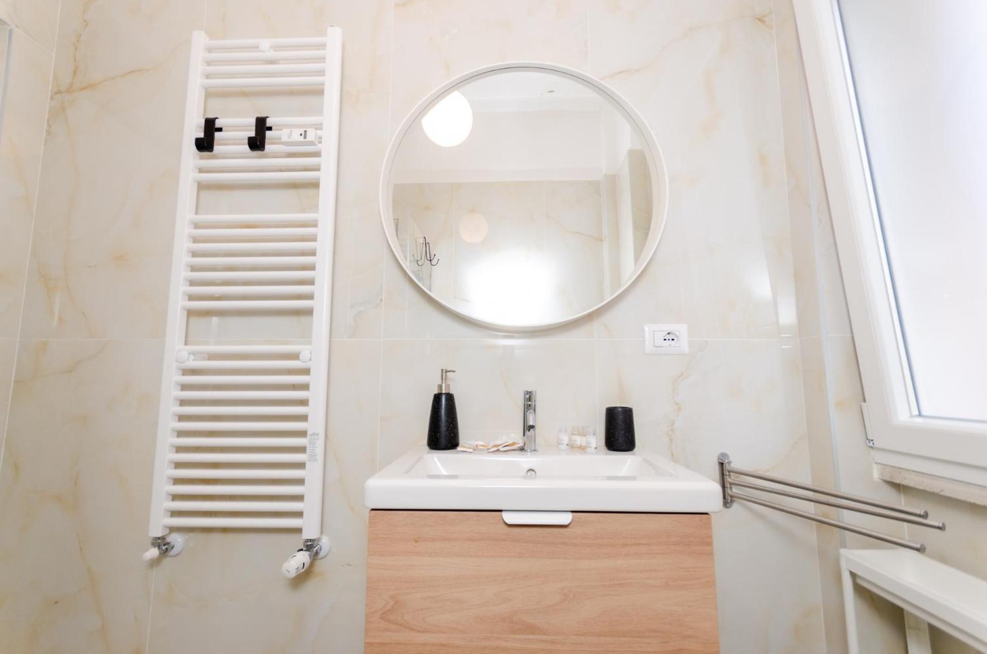Vivimi Home Fiordalisi Stile & Comfort Vicino Metro Milán Exterior foto